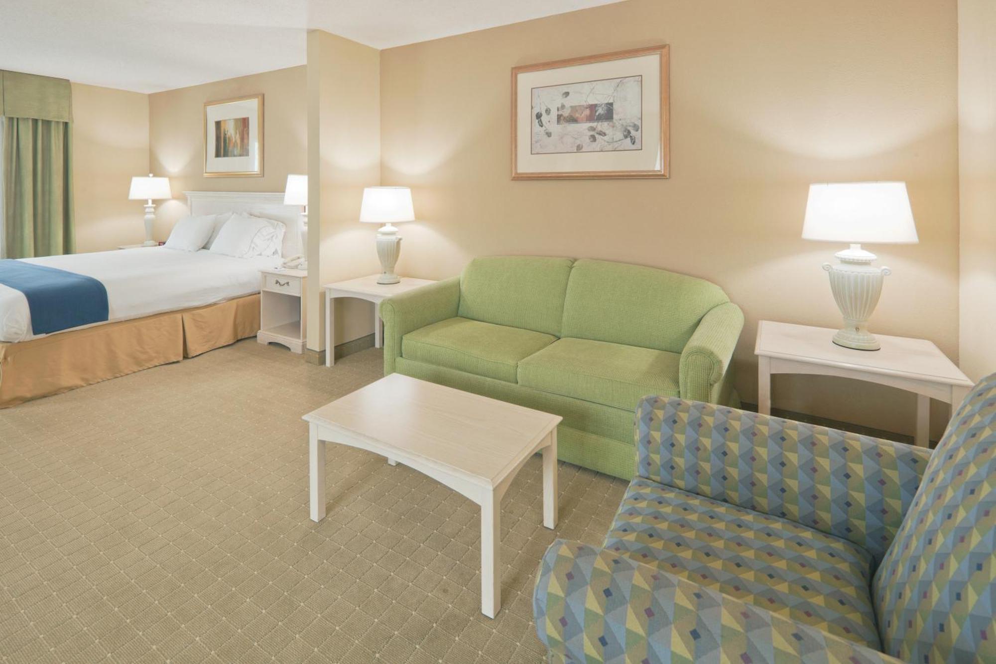Holiday Inn Express Hotel & Suites Memphis Southwind By Ihg Room photo